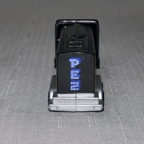 *RARE* PEZ Dispenser Collectible WaWa Semi-Truck Trailer Yellow Black Classic - Picture 4 of 8